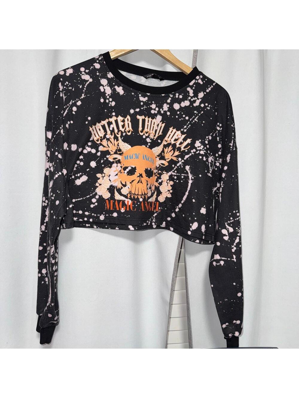 SHEIN long-sleeve crop top "Hotter Than Hell Magic Angel" skull